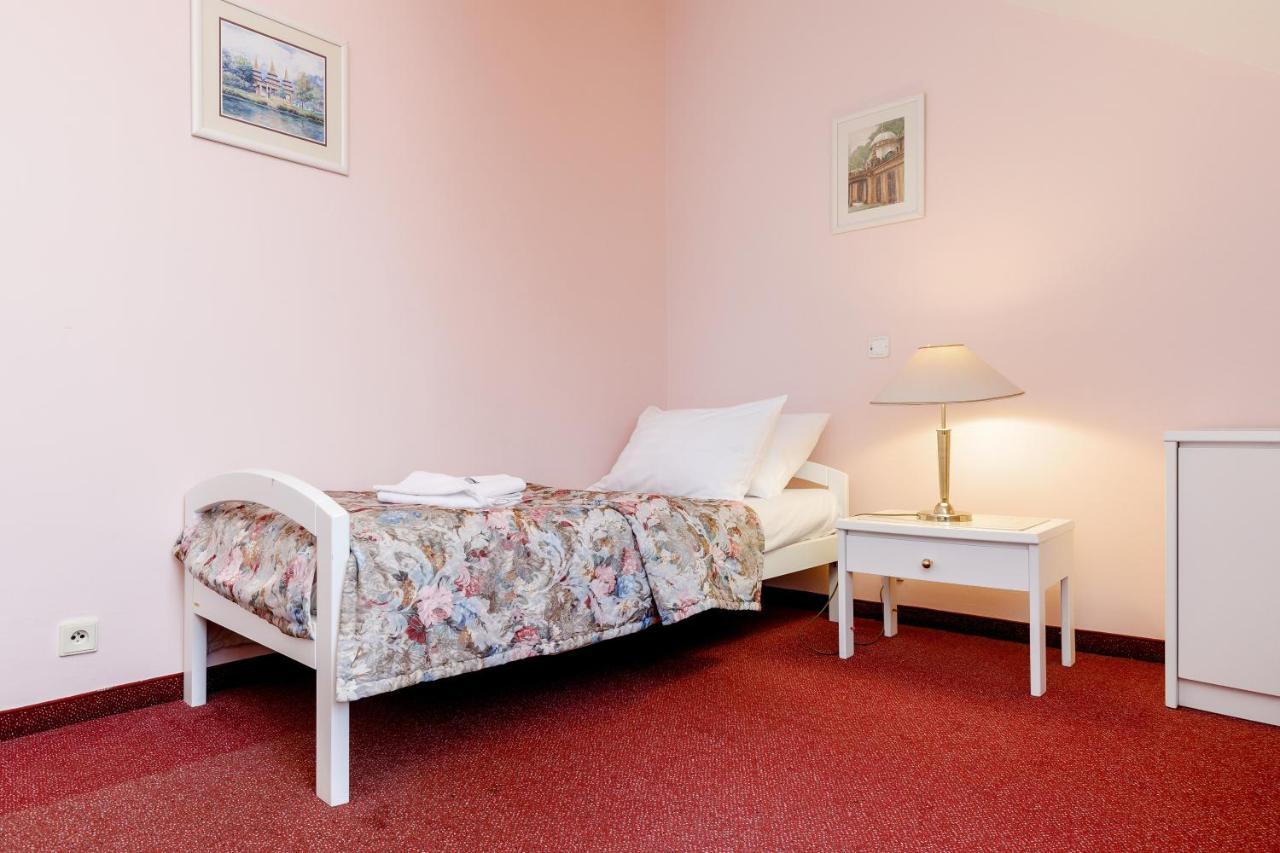 Hotel Ester KLV Quarto foto